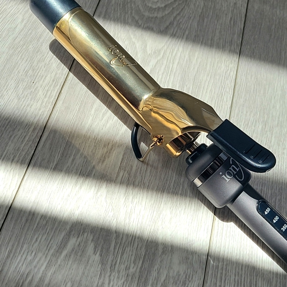 Curling Iron 1.5 Inch